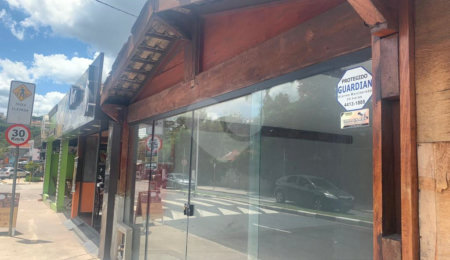 Salão Comercial para alugar em Vila Thais, Atibaia, SP