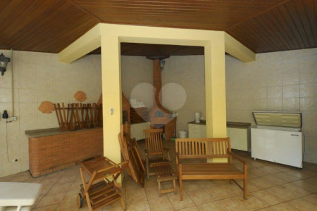 Casa à venda com 5 suítes em Jardim Marajoara, São Paulo, SP