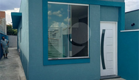 Casa Térrea à venda com 2 quartos no Centro, Nazaré Paulista, SP