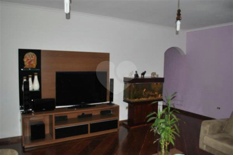 Casa Térrea à venda com 3 quartos, sendo 1 suíte, em Vila Nova Cachoeirinha, São Paulo, SP