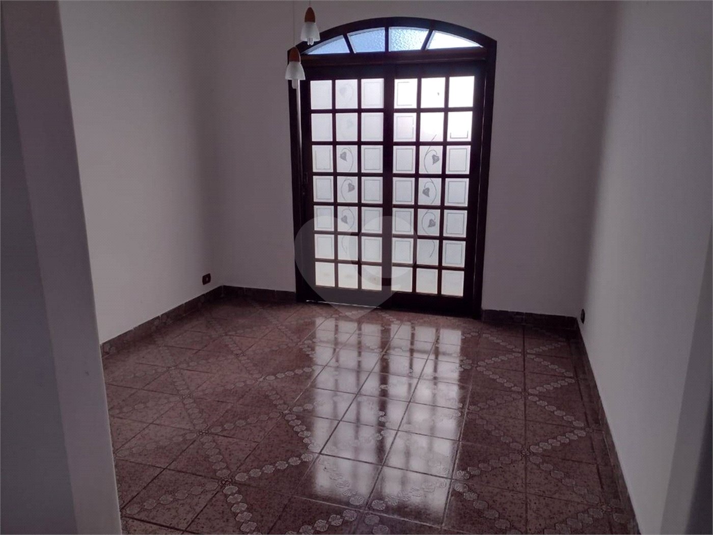 Casa à venda com 3 quartos, sendo 1 suíte, em Jardim São Pedro, Mogi das Cruzes, SP