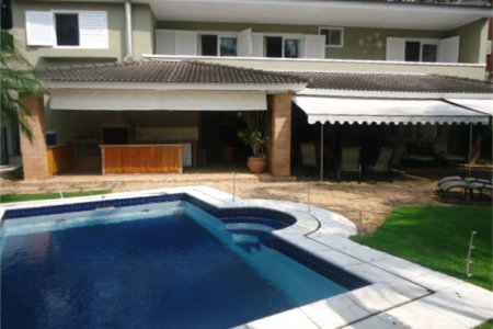 Casa à venda com 3 quartos, sendo 2 suítes,  em Vila Tramontano, São Paulo, SP