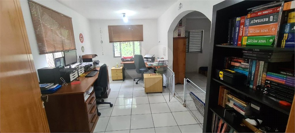 Sobrado à venda com 5 quartos em Vila Germinal, São Paulo, SP