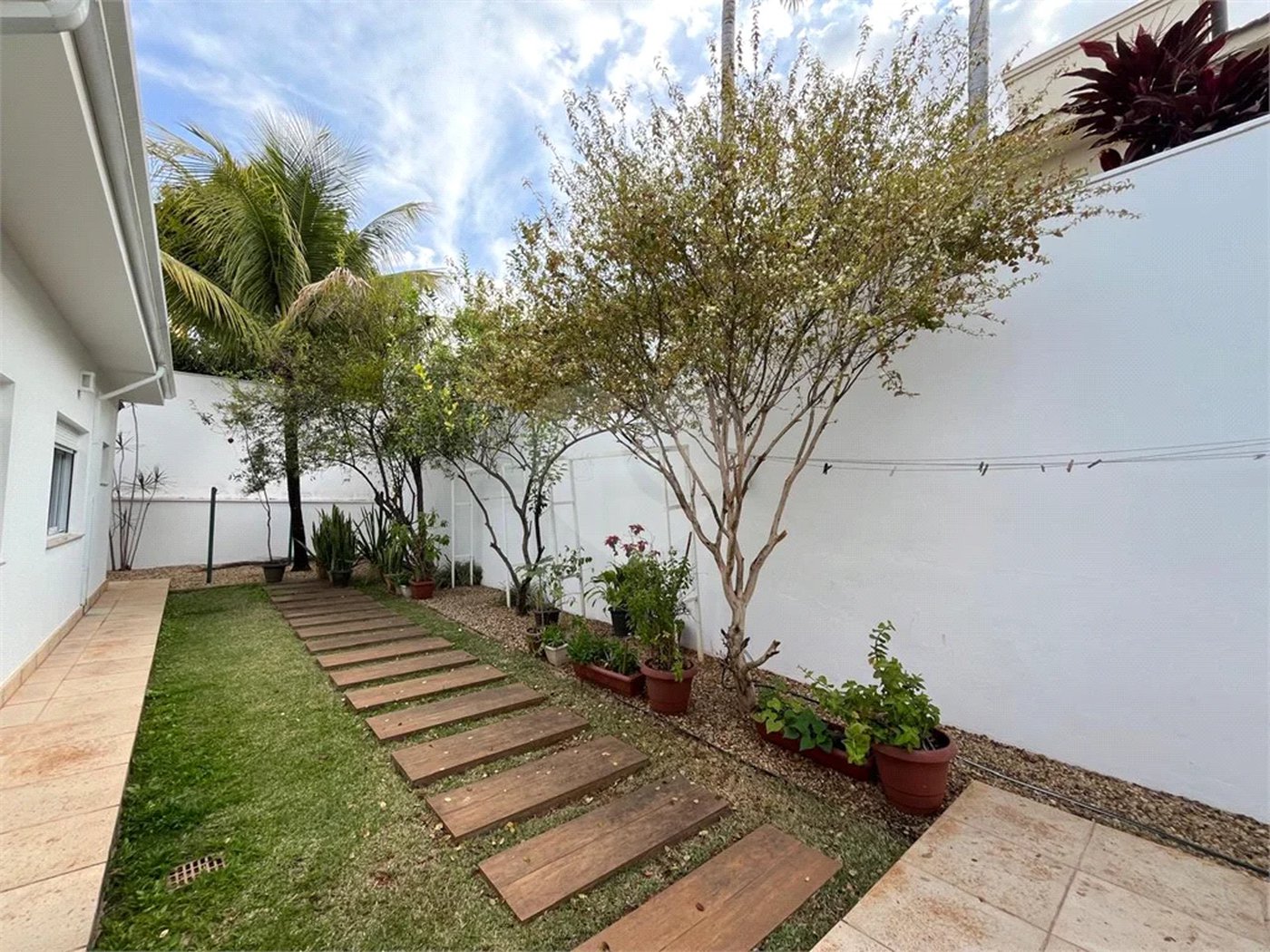 Excepcional Casa de 4 Suítes no Condomínio Monte Alegre em Piracicaba