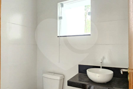 Casa à venda com 2 suítes no condomínio Loteamento Monte Libano, Rio de Janeiro - RJ