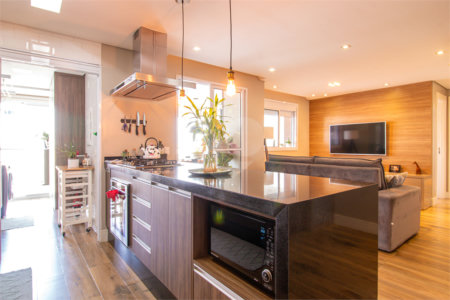 Apartamento à venda com 2 quartos, sendo 1 suíte, em Santo Amaro, São Paulo, SP