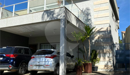 Sobrado à venda com 3 suítes em Jardim Paulista, Atibaia, SP