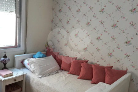 Apartamento à venda com 3 quartos, sendo 2 suítes, em Vila Mariana, São Paulo, SP