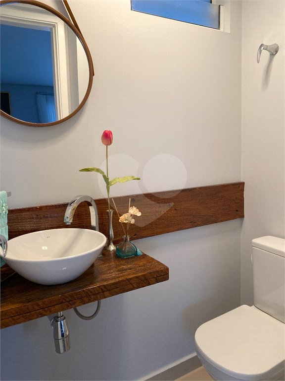 Apartamento à venda com 3 quartos, sendo 1 suíte,  em Vila Olímpia, São Paulo, SP