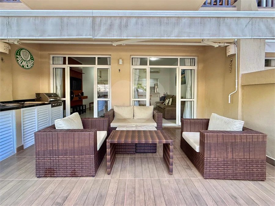Apartamento Duplex bem localizado com 3 Quartos à venda, 120m² - Enseada, Guarujá - SP