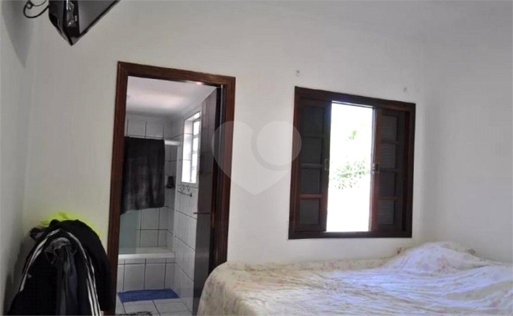 Casa à venda com 2 quartos, sendo 1 suíte, em Tremembé, São Paulo, SP