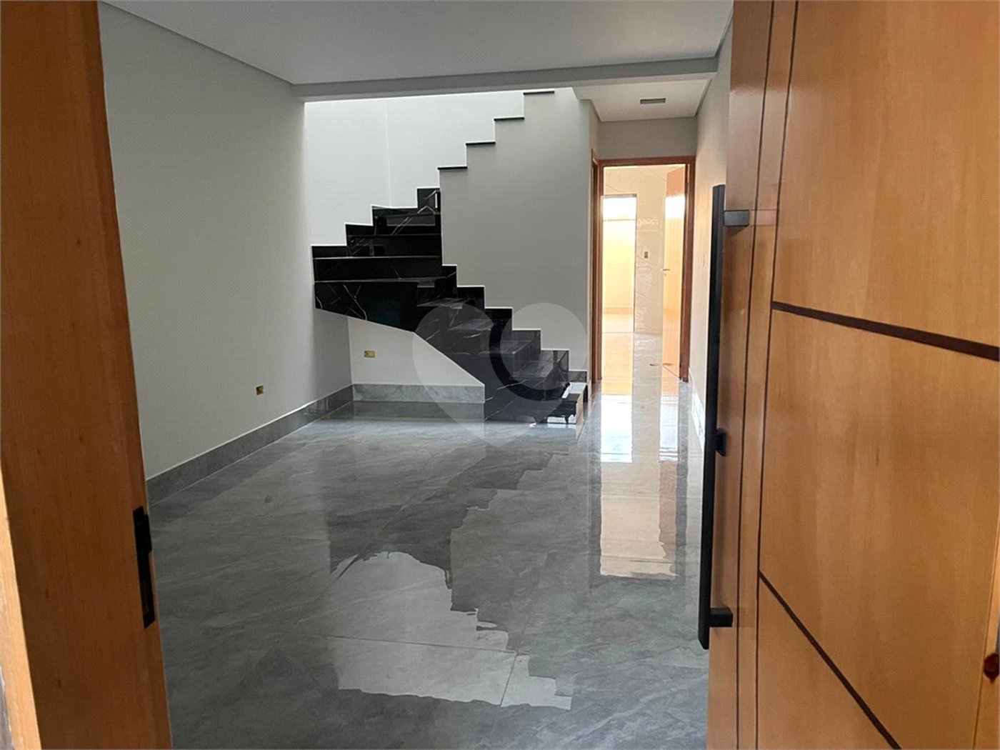 Sobrado à venda com 3 quartos, sendo 1 suíte, em Jardim Maristela, São Paulo, SP