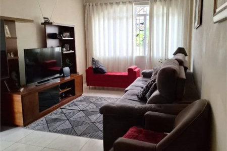 Sobrado à venda com 4 quartos, sendo 2 suítes, em Jardim Ester, São Paulo, SP