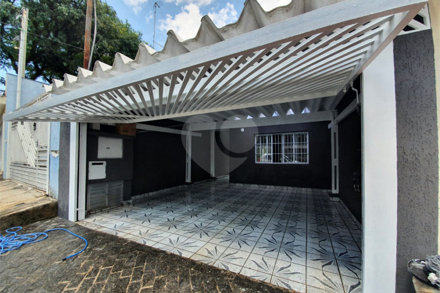 Sobrado à venda com 4 quartos em Santa Terezinha, São Paulo, SP