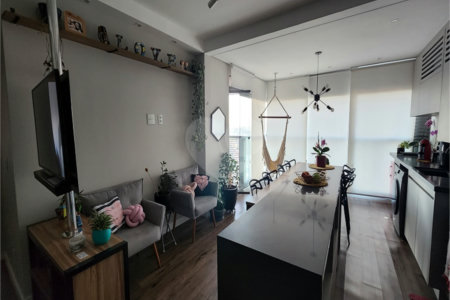 Apartamento à venda com 2 suítes em Vila Dom Pedro I, São Paulo, SP