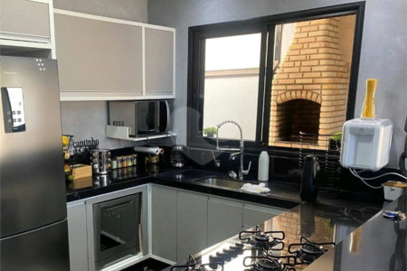 Casa à venda com 3 quartos, sendo 1 suíte, no condomínio Vila Rica, Indaiatuba - SP