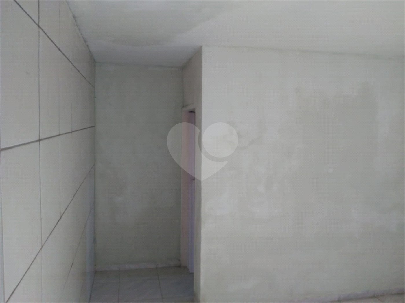 Casa à venda com 4 quartos, sendo 3 suítes, em Jardim Alvinópolis, Atibaia, SP
