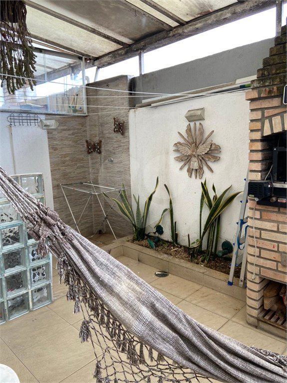 Casa à venda com 3 quartos, sendo 1 suíte, no condomínio Villaggio Portobello, São Paulo - SP