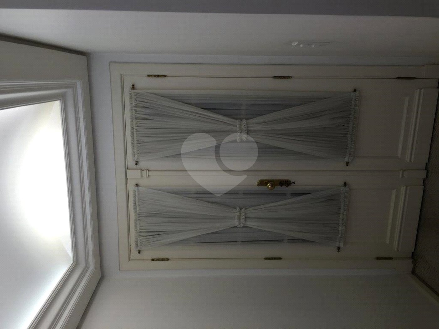 Apartamento à venda com 4 quartos, sendo 3 suítes, em Bosque da Saúde, São Paulo, SP