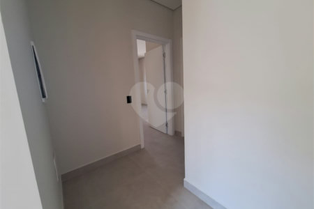 Casa Térrea à venda com 3 quartos, sendo 1 suíte, em Jardim Regina, Indaiatuba, SP