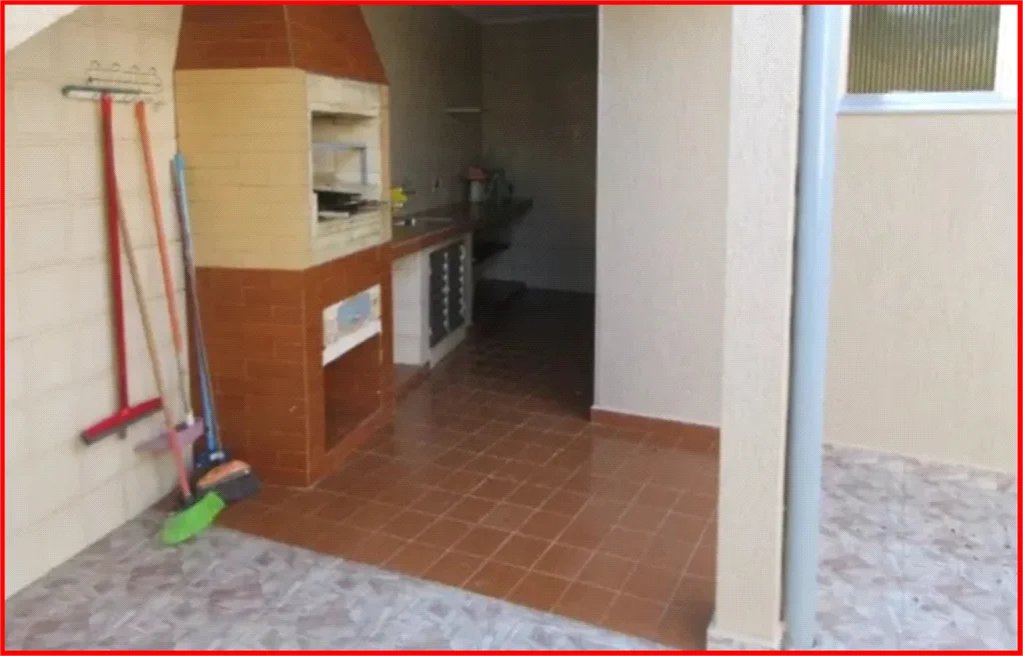 Sobrado à venda com 4 quartos, sendo 1 suíte,  em Alto da Lapa, São Paulo, SP
