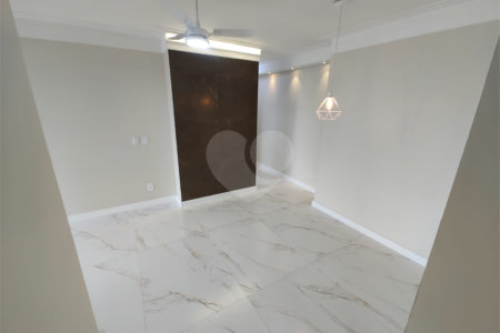 Apartamento à venda com 3 quartos, sendo 1 suíte,  no Centro, São Caetano do Sul, SP