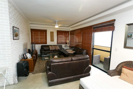 Apartamento à venda com 3 quartos, sendo 1 suíte,  em Paraíso do Morumbi, São Paulo, SP