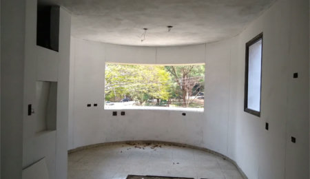 Sobrado à venda com 4 quartos, sendo 3 suítes, em Morumbi, São Paulo, SP