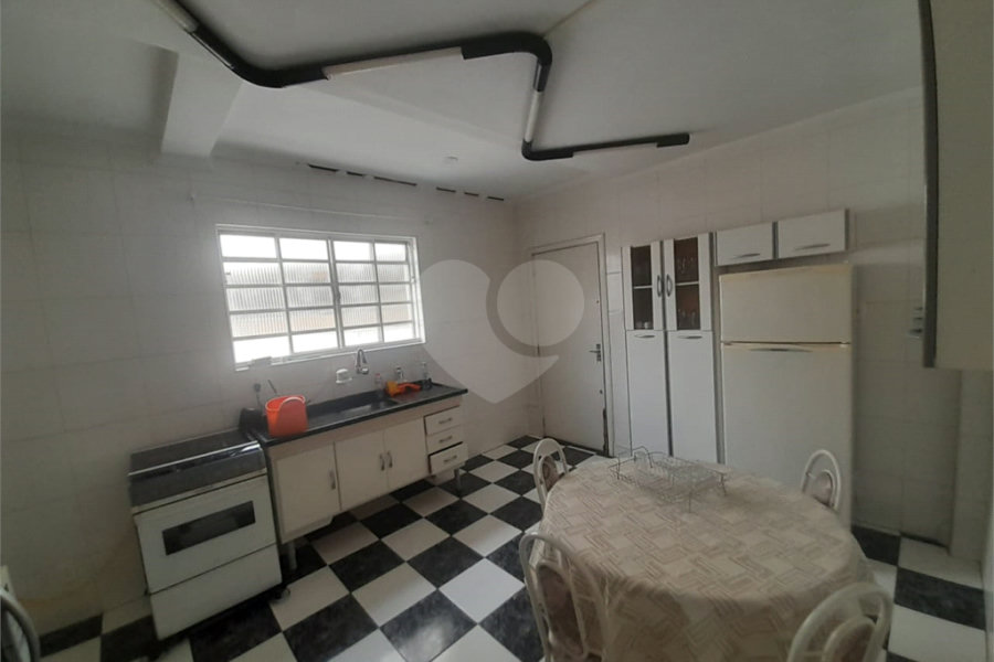 Apartamento à venda com 3 quartos, sendo 1 suíte, no Centro, Serra Negra, SP