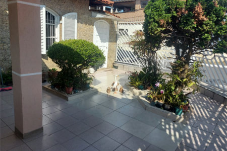 Casa à venda com 5 quartos, sendo 1 suíte, em Vila Medeiros, São Paulo, SP