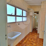 Apartamento à venda com 3 quartos, sendo 1 suíte, em Vila Olímpia, São Paulo, SP