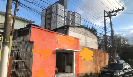Casa Térrea à venda com 6 quartos, sendo 2 suítes, em Vila Mazzei, São Paulo, SP