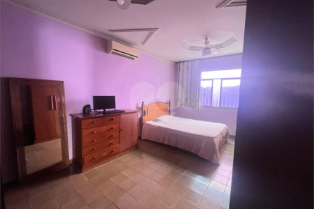 Casa à venda com 3 quartos, sendo 1 suíte,  em Campo Grande, Rio de Janeiro, RJ