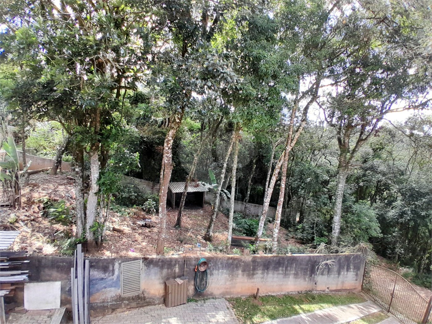 Terreno à venda no condomínio Alpes da Cantareira, Mairiporã - SP