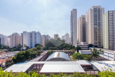 Apartamento à venda com 3 quartos, sendo 2 suítes, em Cidade Monções, São Paulo, SP