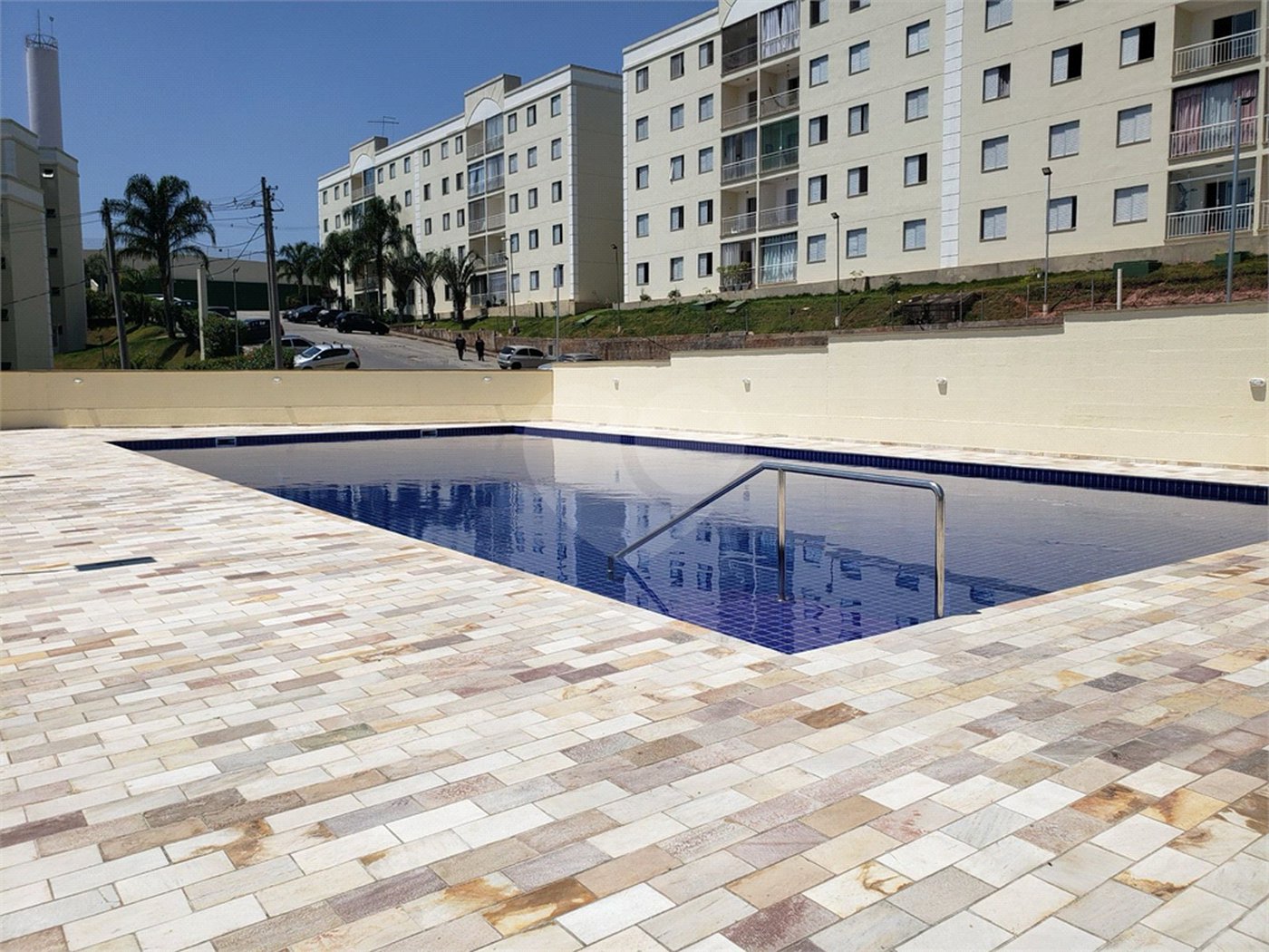 Apartamento à venda com 3 quartos em Jardim Caiapiá, Cotia, SP