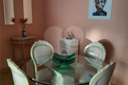 Apartamento à venda com 2 quartos, sendo 1 suíte, em Alto da Lapa, São Paulo, SP