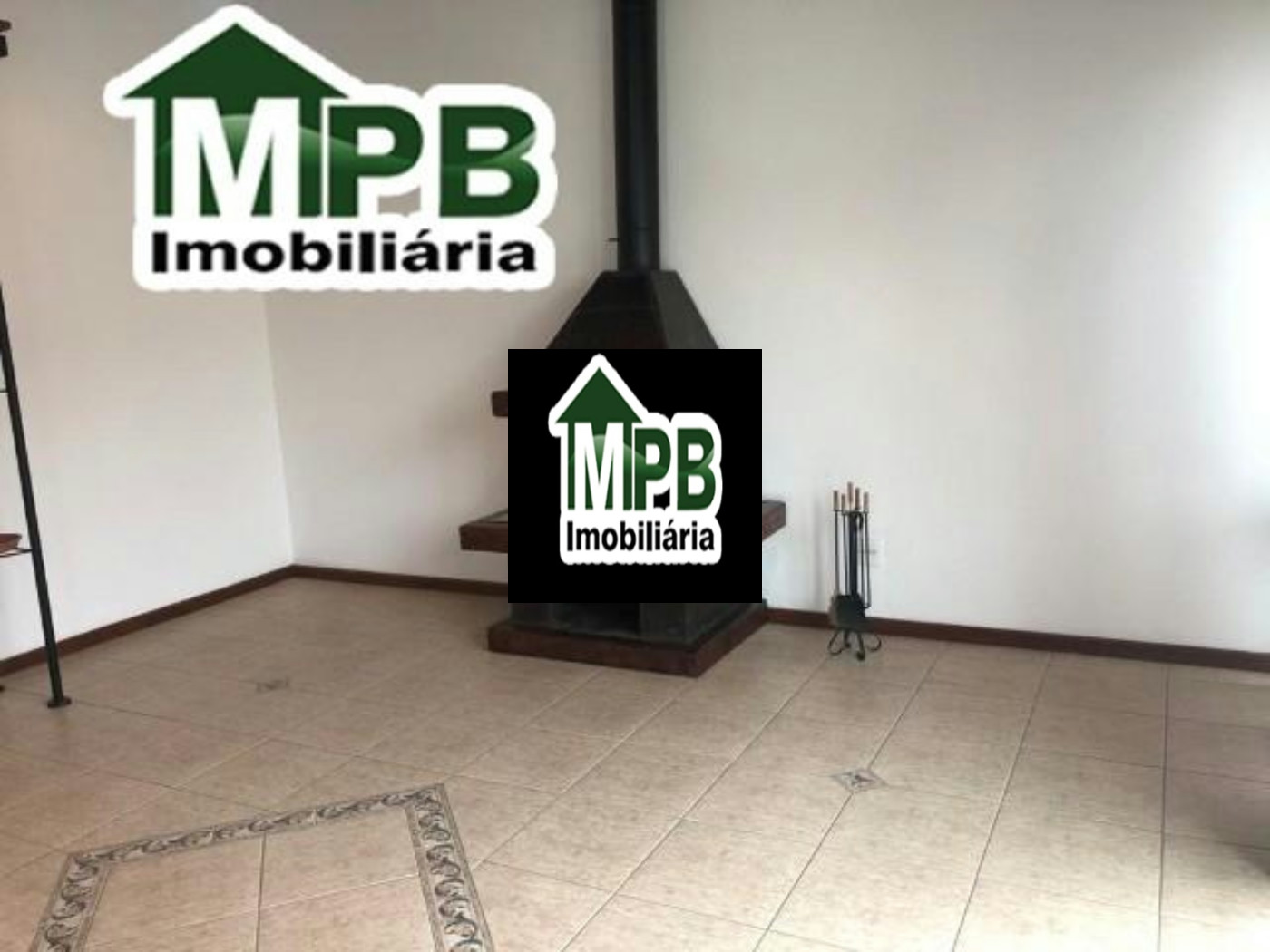 Sobrado à venda com 4 quartos, sendo 2 suítes, em Jardim Pagliato, Sorocaba, SP