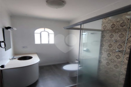 Sobrado à venda com 3 quartos, sendo 1 suíte, em Chácara Santo Antônio, São Paulo, SP