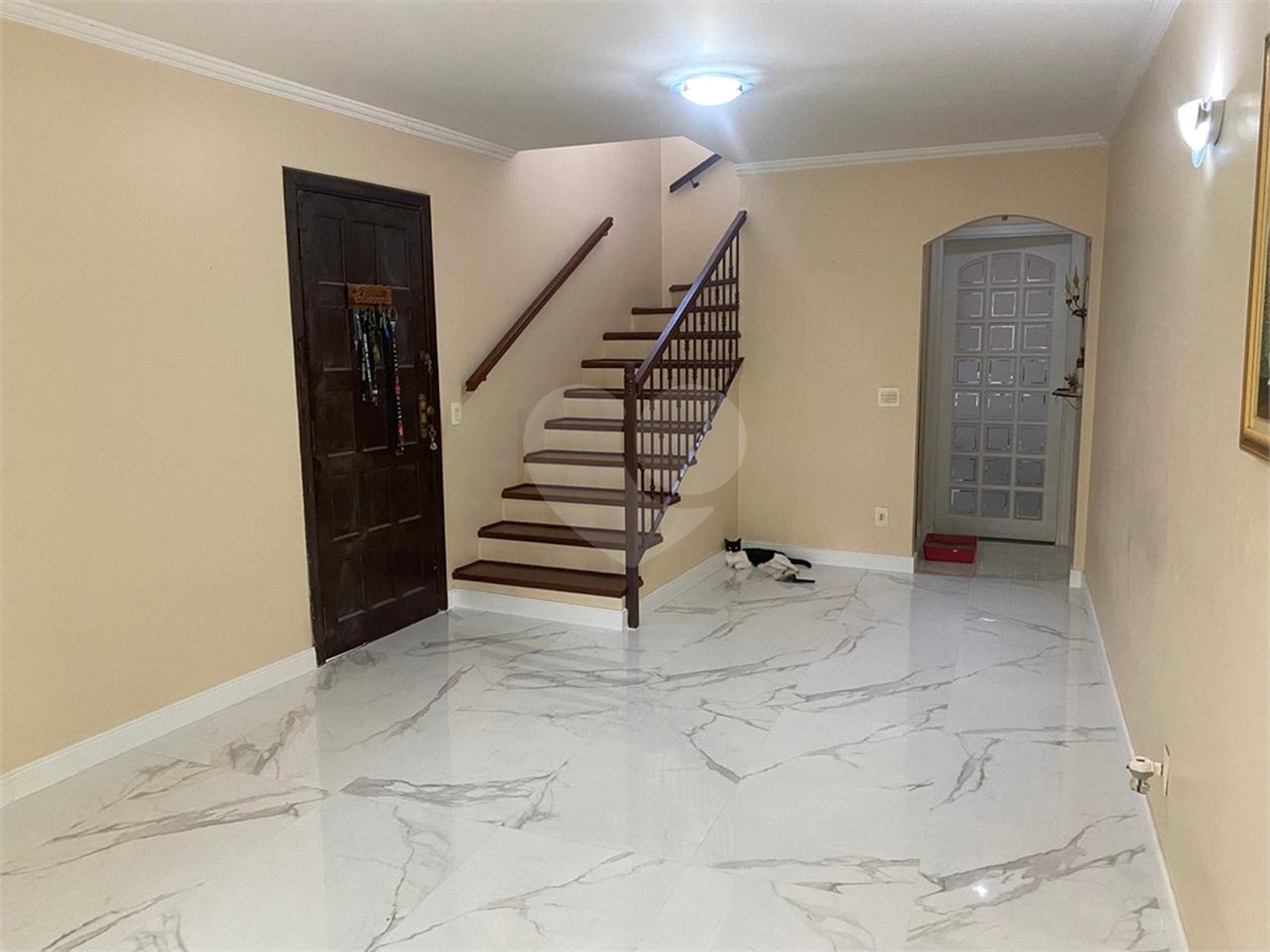 Sobrado à venda com 3 quartos, sendo 1 suíte, em Jardim Londrina, São Paulo, SP