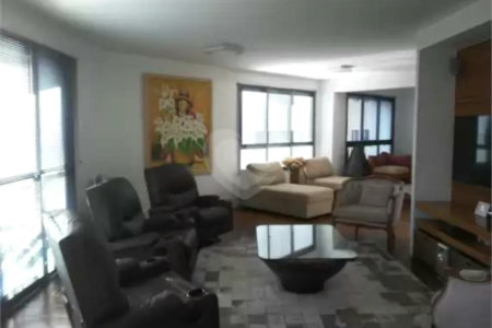 Apartamento à venda com 4 quartos, sendo 2 suítes, em Santa Teresinha, São Paulo, SP