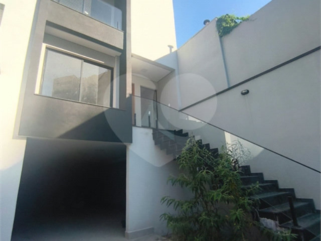 Sobrado à venda com 3 quartos, sendo 1 suíte,  em Santana, São Paulo, SP