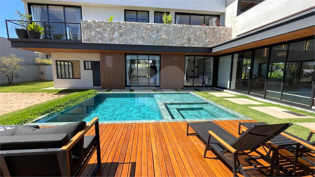 Casa à venda com 4 suítes no condomínio Saint Patrick, Sorocaba - SP