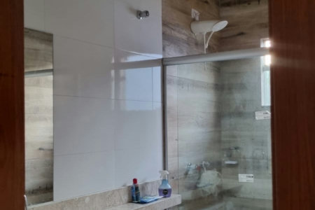 Sobrado à venda com 3 quartos, sendo 1 suíte,  em Jardim Alvorada, Três Lagoas, MS