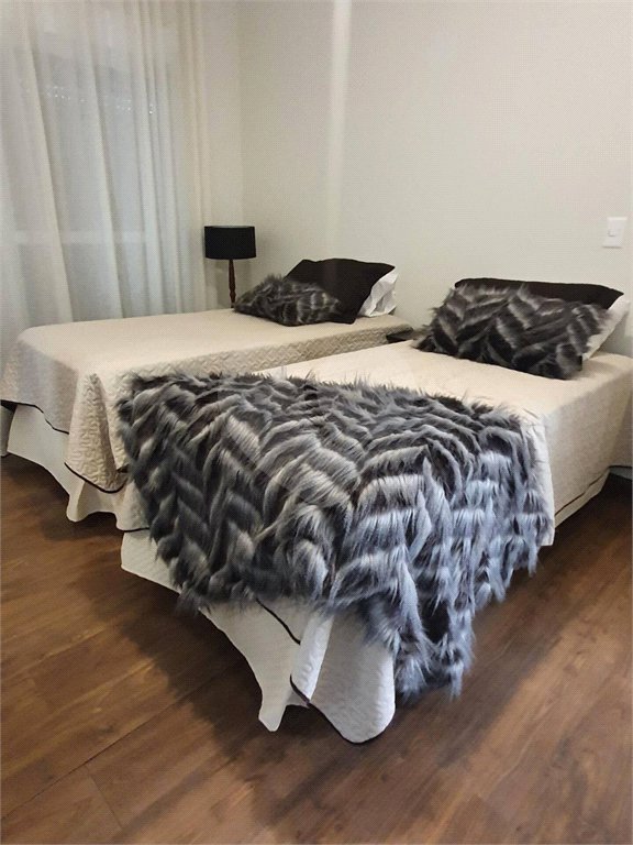 Casa à venda com 5 quartos, sendo 4 suítes, no condomínio Sol Vinhedo, Vinhedo - SP