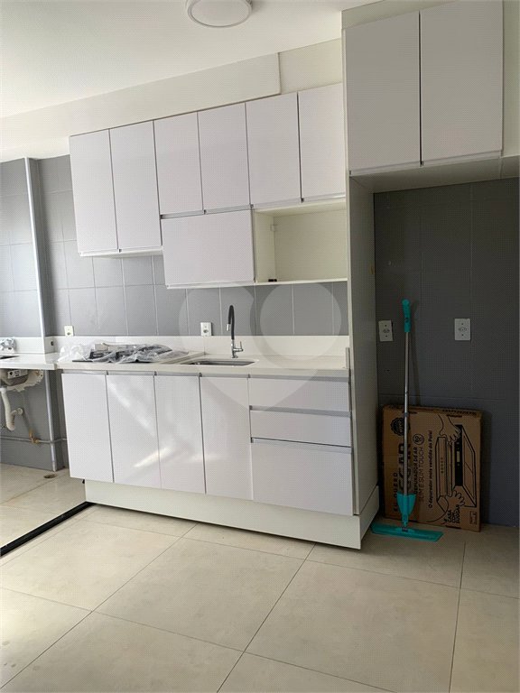 Apartamento à venda com 2 quartos em Bairro das Brotas, Atibaia, SP