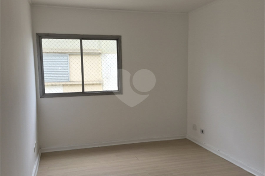 Apartamento à venda com 3 quartos, sendo 1 suíte,  em Santana, São Paulo, SP