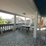 Casa à venda com 4 quartos, sendo 1 suíte, no condomínio Shangri-la, Atibaia - SP