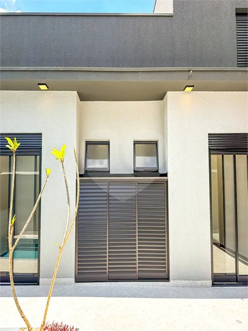 Casa Térrea Evidências - Indaiatuba/SP - R$ 1.950.000,00 - Área Total 307,33 m² - Área Construída 201,90 m² - TÉRREA - 03 suítes sendo a master com closet; Escritório; Lavabo; Cozinha com cooktop, forno, micro-ondas e coifa; Móveis planejados na hall de entrada, sala, escritório, cozinha, gourmet, s