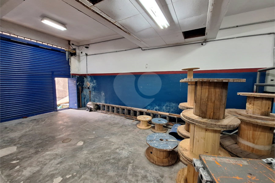Sobrado à venda com 2 quartos em Bom Retiro, São Paulo, SP
